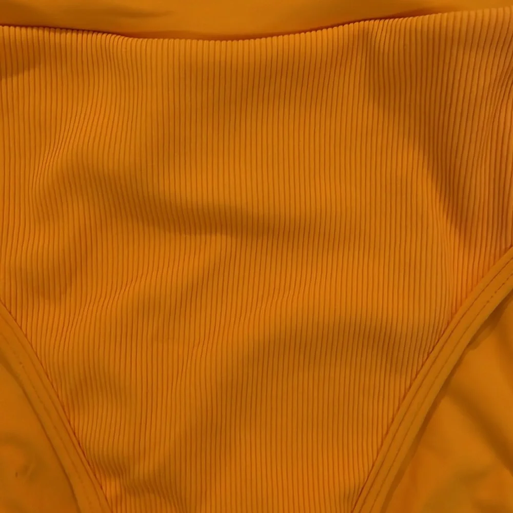 l*space Ribbed Frenchi Bottom Bitsy in Mango‎ Large